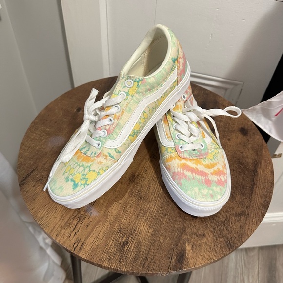 Tie Dye Vans Women 8.5 - Picture 1 of 3